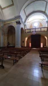 INTERIOR-IGLESIA-2-169x300